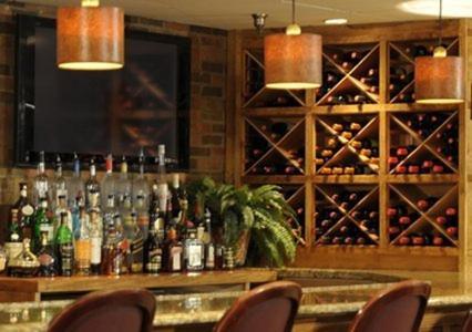 Clarion Hotel & Conference Center ノーサンプトン エクステリア 写真