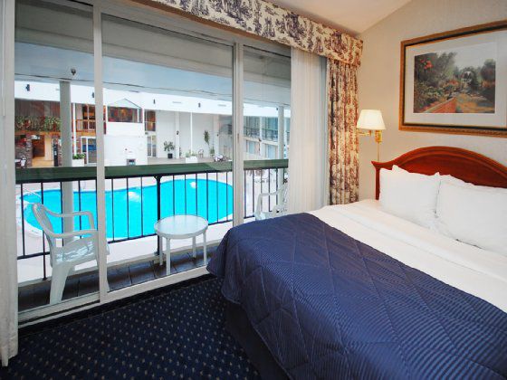 Clarion Hotel & Conference Center ノーサンプトン 部屋 写真